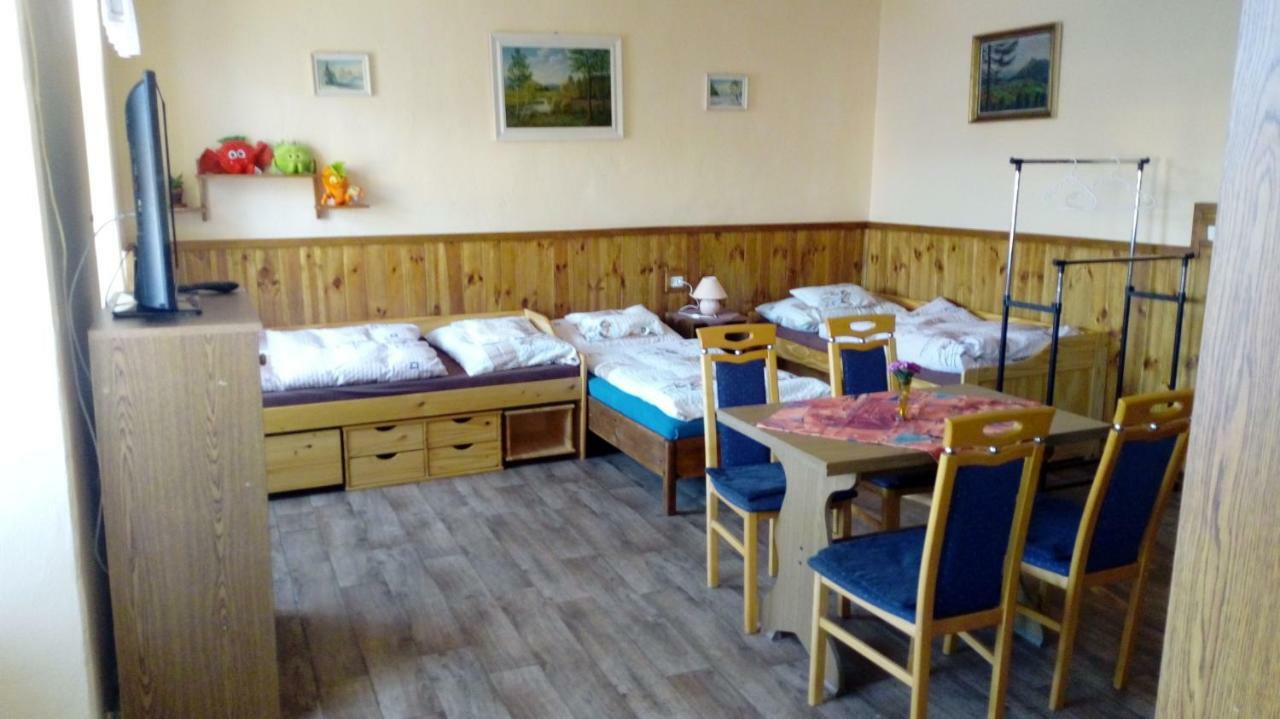 Penzion Sklarska Hospoda Chřibská Zewnętrze zdjęcie